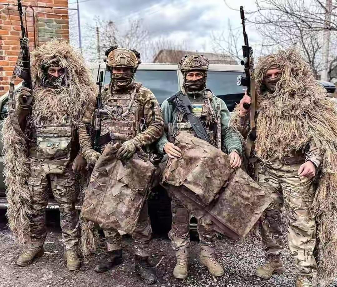 巴基斯坦与伊朗“交手”，打的却是一个共同敌人近日，巴基斯坦与伊朗互射导弹，局