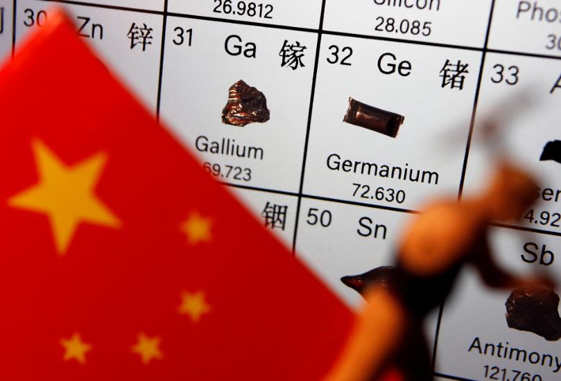 高市早苗想请特朗普替日本向中国要稀土，但特朗普自己也在等中国放松关键矿产。她