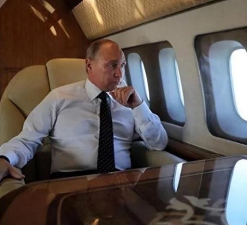 普京终究也没办法把印度扶上墙从上帝视角来看，真有点想不通印度是怎样一次又一次