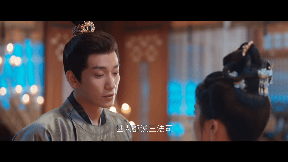 白天领导汇报晚上老公抱抱无论是在职场还是家庭，楚楚与萧瑾瑜的互动总是令人感受到