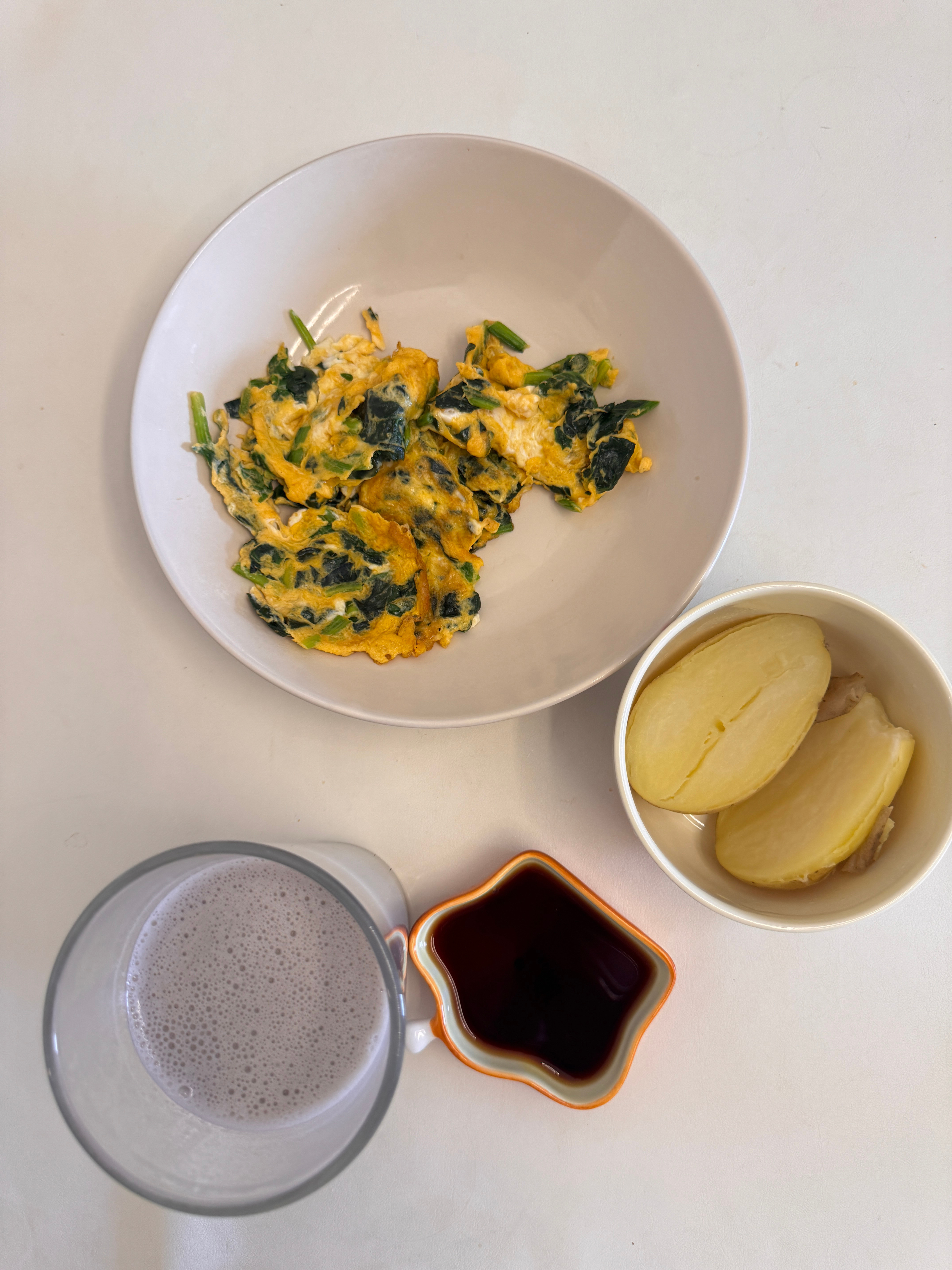 我的营养早餐非常丰盛就是需要有个保姆来给我洗碗！！！