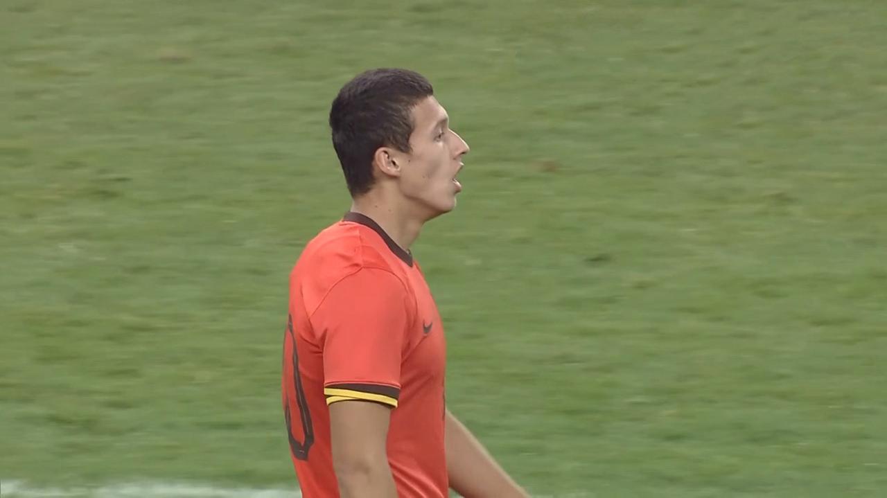 依木兰值得千呼万唤吗？西安国际青年足球锦标赛第二轮，中国U23男足凭借李新翔