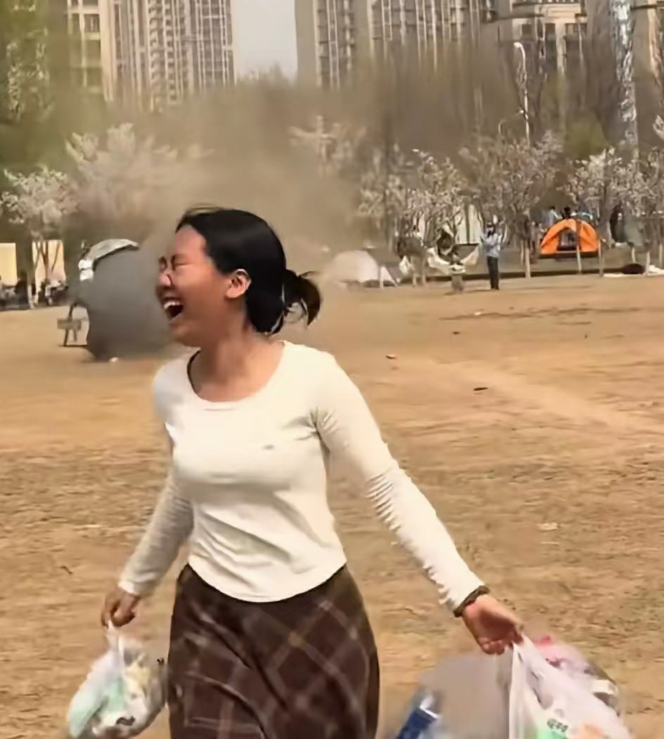 大型露营现场