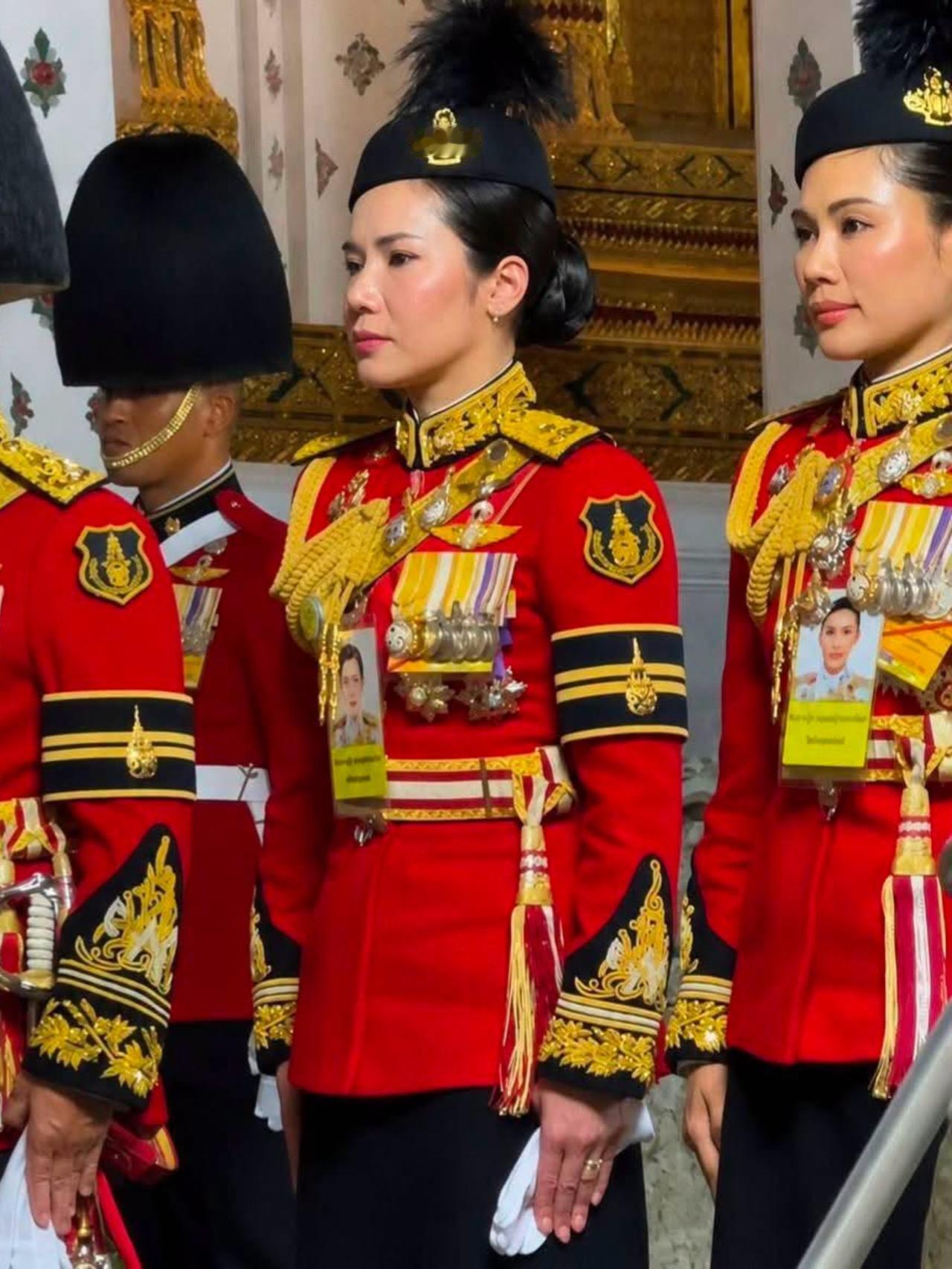 查尤特年轻貌美，是泰国后宫颜值天花板查尤特拉是个九零后，性子特别淡，像菊一样不