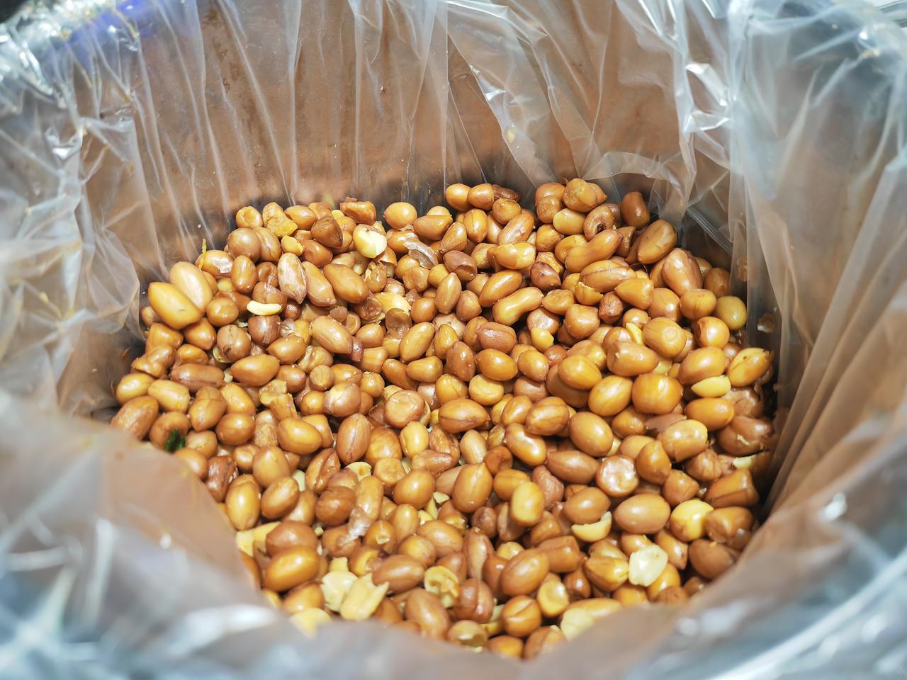 得与失,人生到底要追求什么?人的一生真的只能拥有一份爱吗?我今天认为一个人