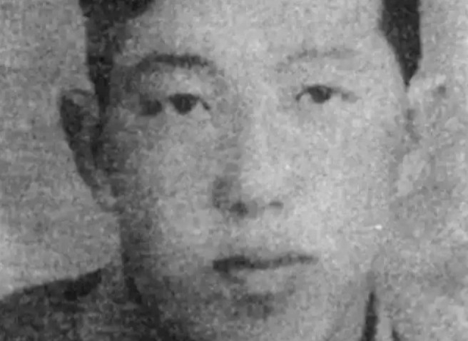 1963年1月，对印还击战大捷后，兰州军区第55师工兵营准备凯旋。谁料下面排里突