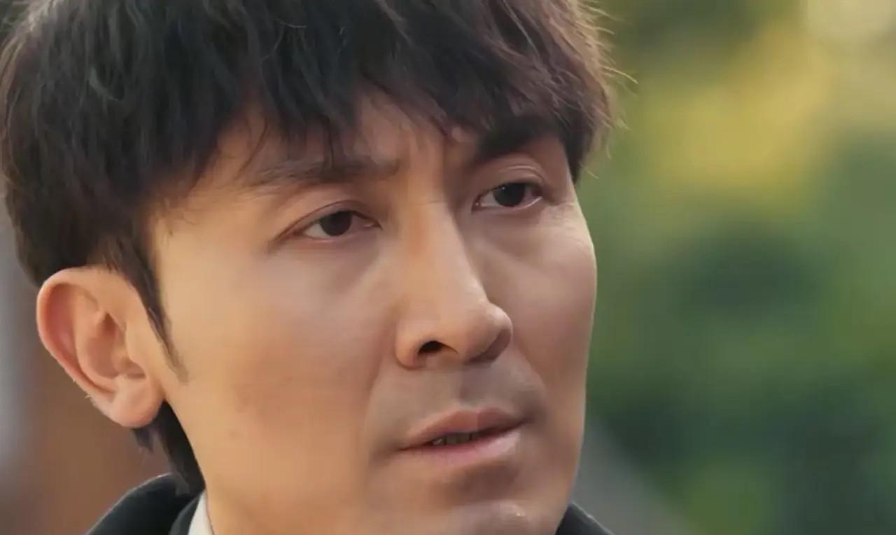 《以法之名》陈胜龙派熊磊去制造矿难是整部剧的转折性情节。陈胜龙这个智商禹天成怎么