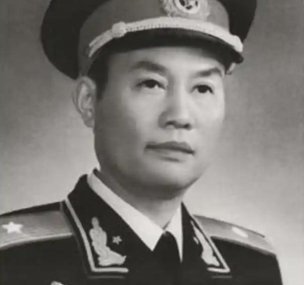 1937年甘肃，马家军旅长马禄，抓到了红三十军的参谋长黄鹄显。他没上报，没用刑，