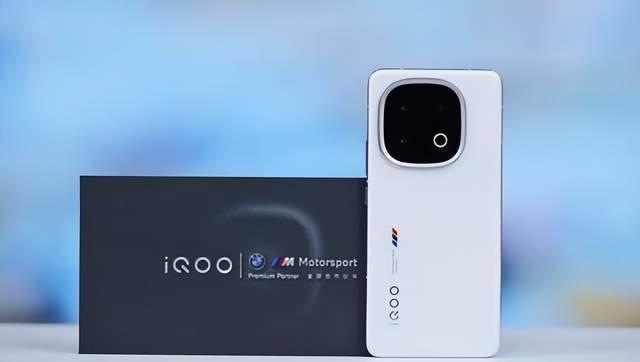 vivo疯了！315万跑分+6150mAh国补后清仓价vivo这波是把性