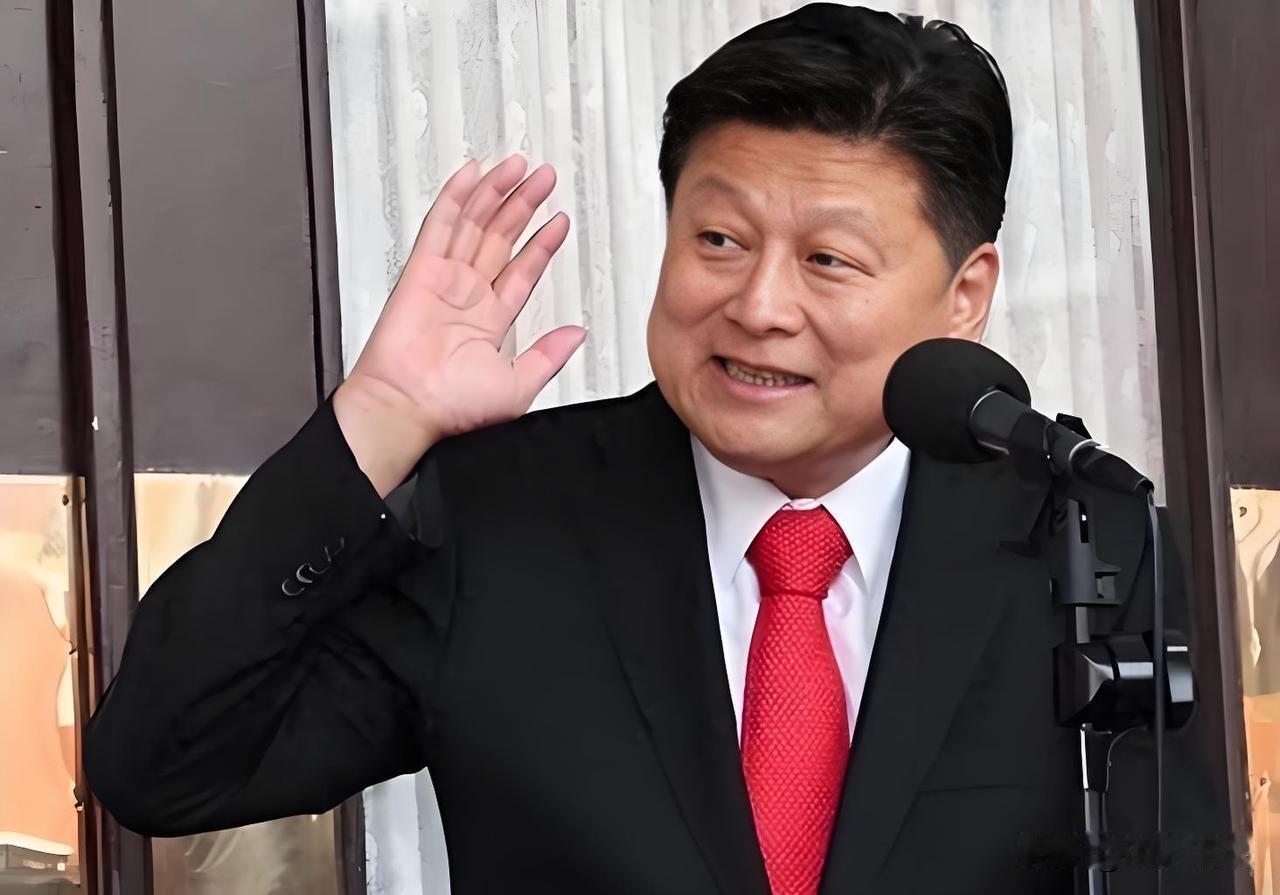 攻击傅崐萁，就是拔掉郑丽文手中最硬的那根党鞭！明人明说，不绕弯子，今天直接