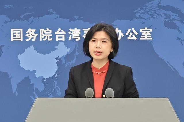 民进党封杀金门联署的禁令，还没传出台北，就被厦门海面上的一根重型桥塔直接碾碎。这