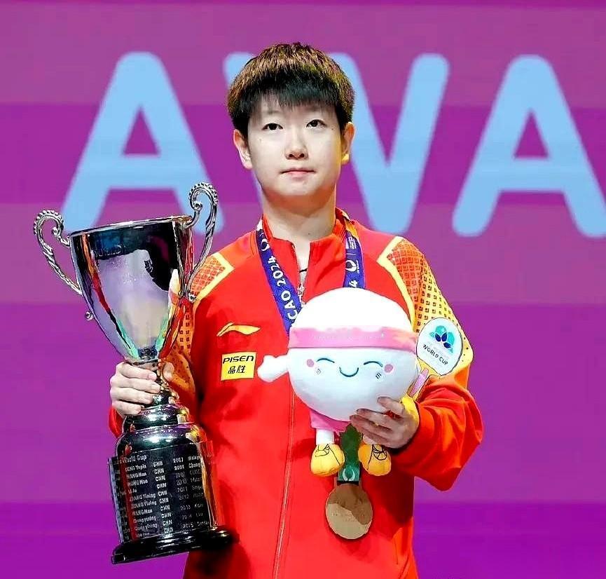 国乒一张名单传开了，上面就六个名字：马龙、樊振东、王曼昱、王楚钦、陈梦、孙颖莎。