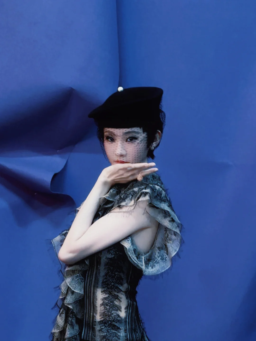 这个女孩叫？