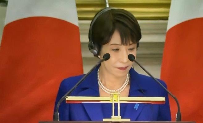 中国公开警告日本7月1日，中国驻大阪总领事馆举办交流活动，总领事薛剑面向华
