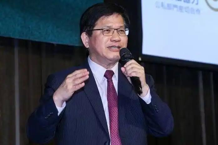 9月5日，新加坡《联合早报》报道:“林佳龙周五会见访台的意大利跨党派国会议员团时