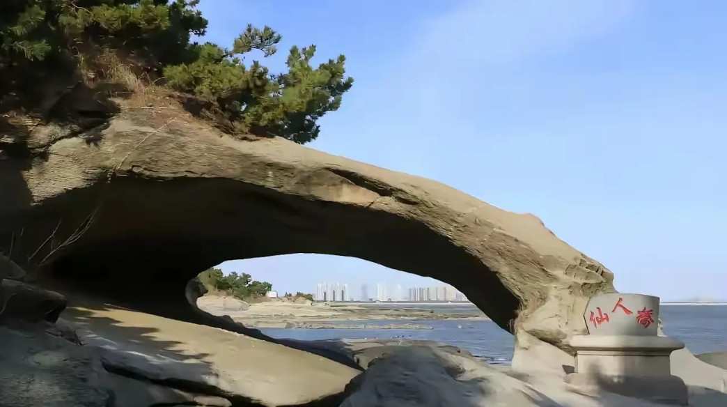 威海乳山银滩入选夏季旅游线路，避暑胜地怎么玩？