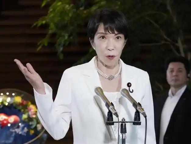 日本野心彻底暴露，企图将中国航母封锁在港口，阻止其驶向大洋！联合演习前夕，日本把