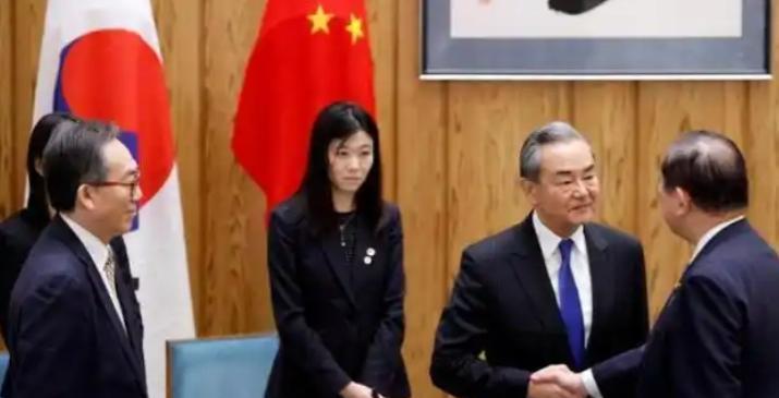 王毅、石破茂会面东京，不到24小时，中国宣布加征关税！近些年，日本一些政治人物