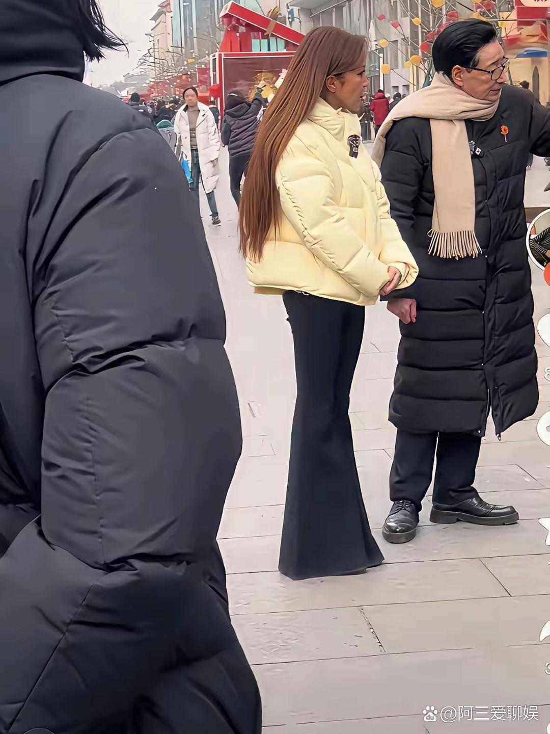 贵有贵的道理这两件羽绒服看着就不一般