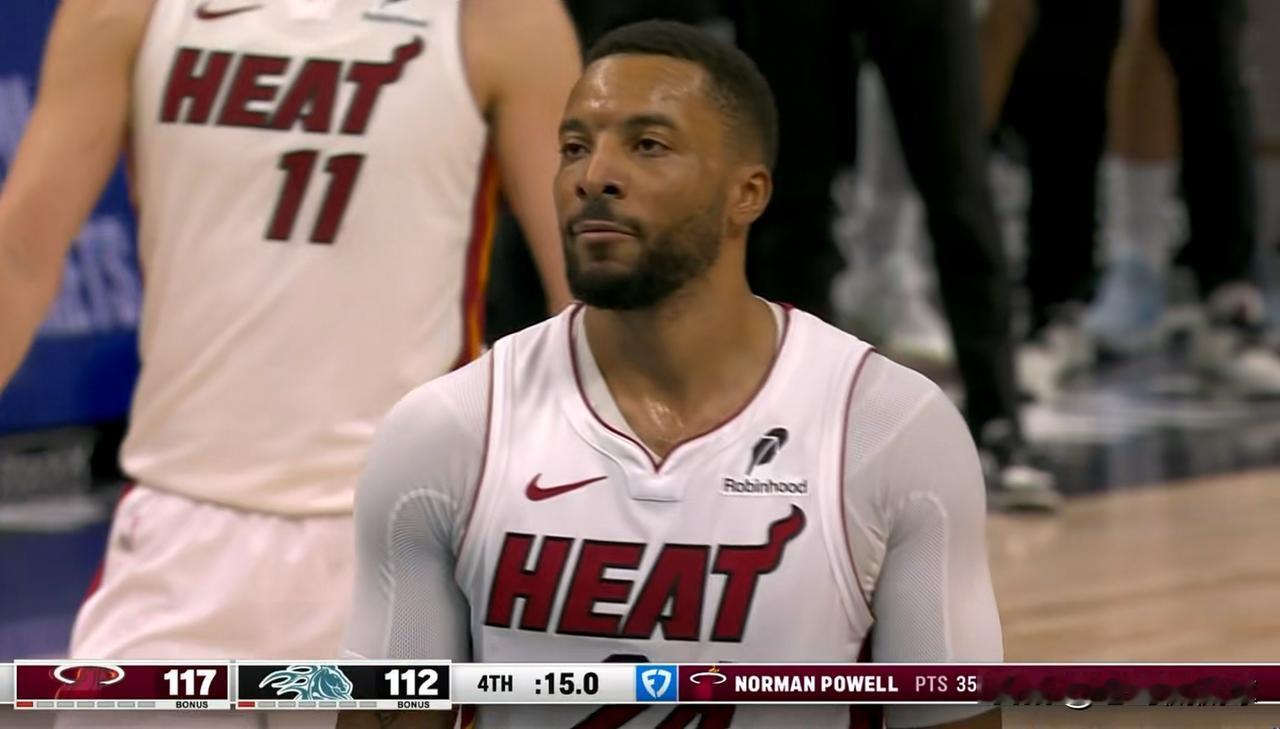 热火球星鲍威尔终于找到当老大的感觉了！在今天热火客场以118：112力克活塞的比