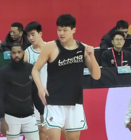 杨瀚森千万别回来！