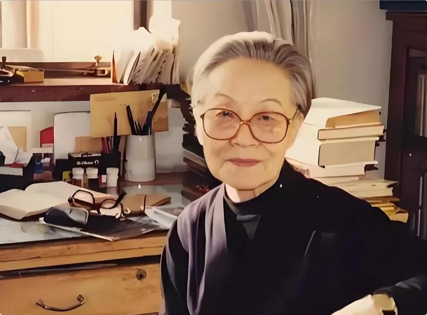 杨绛说："婆婆对我好不好，我根本不在乎，她对我好，我给她养老，这叫礼尚往来；她对