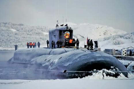 说句实在话，就算我们把10艘全新的055万吨大驱，开到俄罗斯家门口，跟对