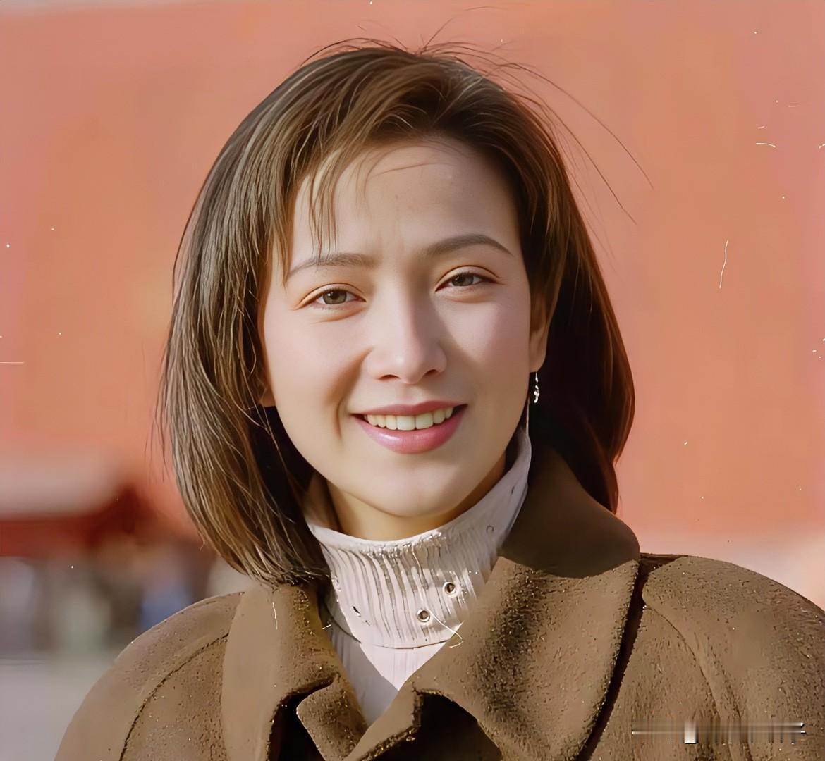 娱乐圈这地界儿，真是人走茶凉得让人心寒。何晴走了，俩前夫像是约好了似的，集体哑火