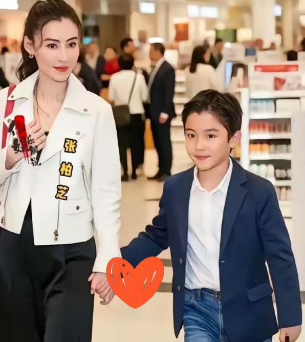 张柏芝这波真的太刚了！困扰五年的三胎生父谣言，终于被法院判决书狠狠打脸。