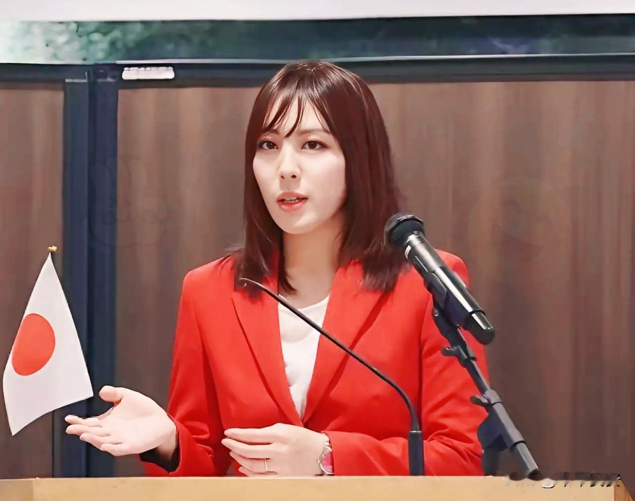 狂妄至极！日本又跳出一个极右翼女分子日本极右翼女作家桥本琴绘近几日又发出