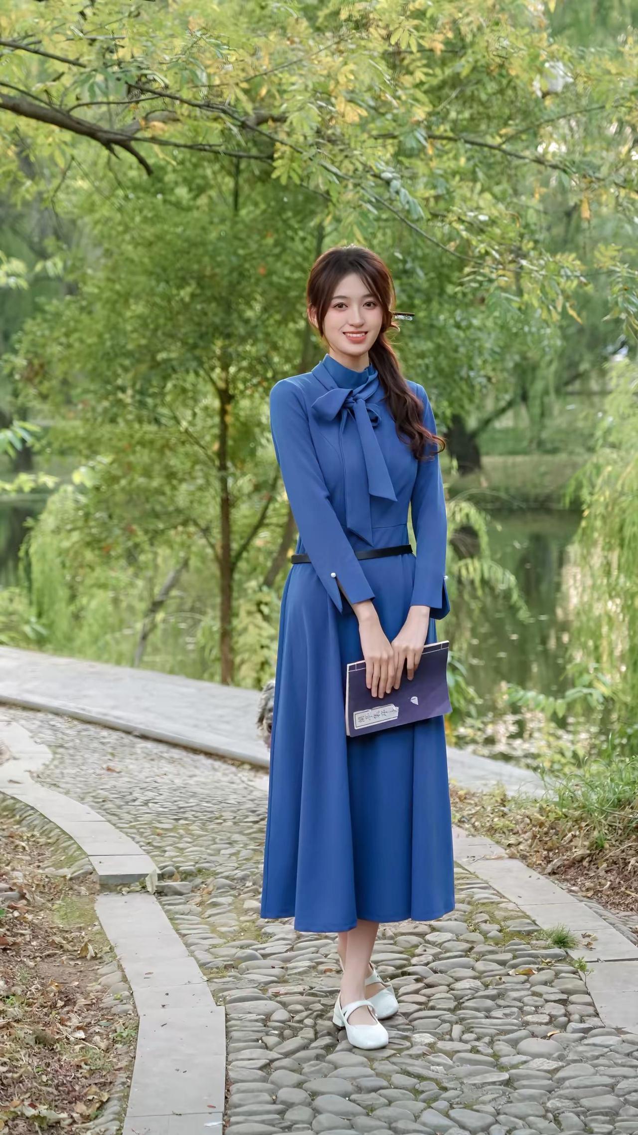 时光清浅，百事从欢。改良旗袍旗袍控旗袍旗袍美人