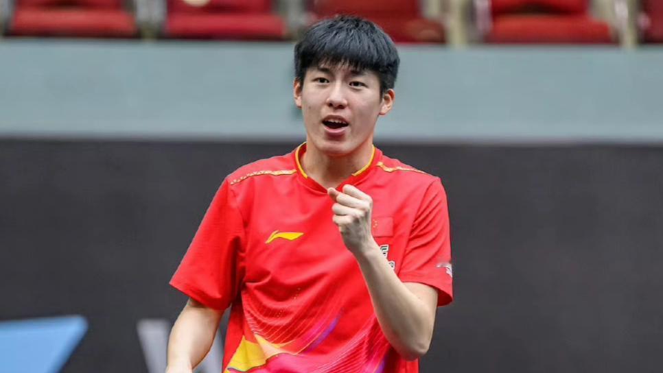 新加坡大满贯最新战报！国乒新星0-3遭淘汰，周启豪3-1翻盘！北京时间2月