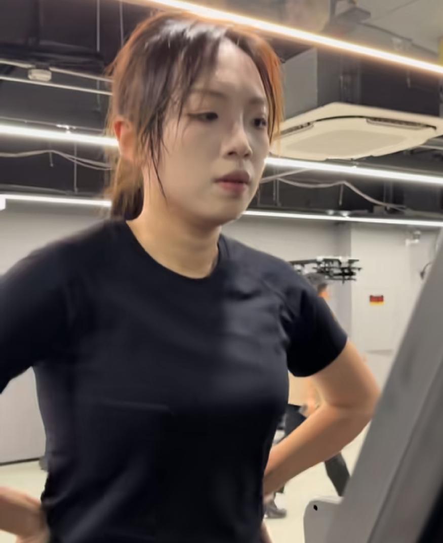 终于知道谢炜琳去南京真正原因了谢浩男给谢炜琳留言证实了这个猜测谢炜琳今天发