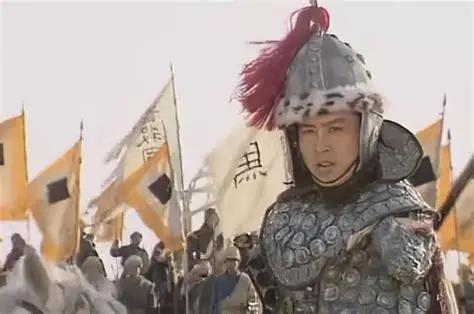 1644年冬，李自成亲率大顺军精锐坐镇潼关，正面硬刚多铎。出击、夜袭、换阵型，七