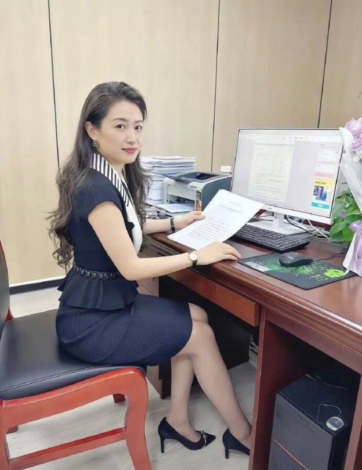 在体制内，这种打扮算什么级别的