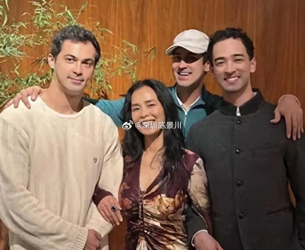 韦唯爱不爱前夫已经不重要了，重要的是，这个她不爱的前夫给她留下了三个儿子，而且这