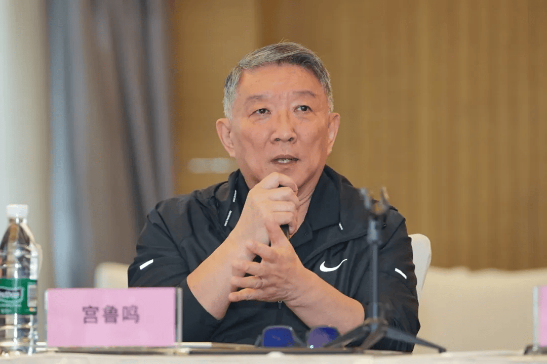 媒体人: 女篮国手正常打完联赛前11轮, 随后来到国家队集训