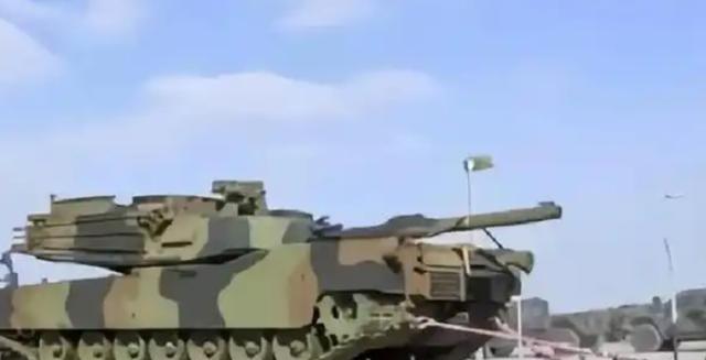 美国在赌，中国也在赌！美国赌中国不敢武力统一台湾，不敢打日本，而中国则在赌美国不