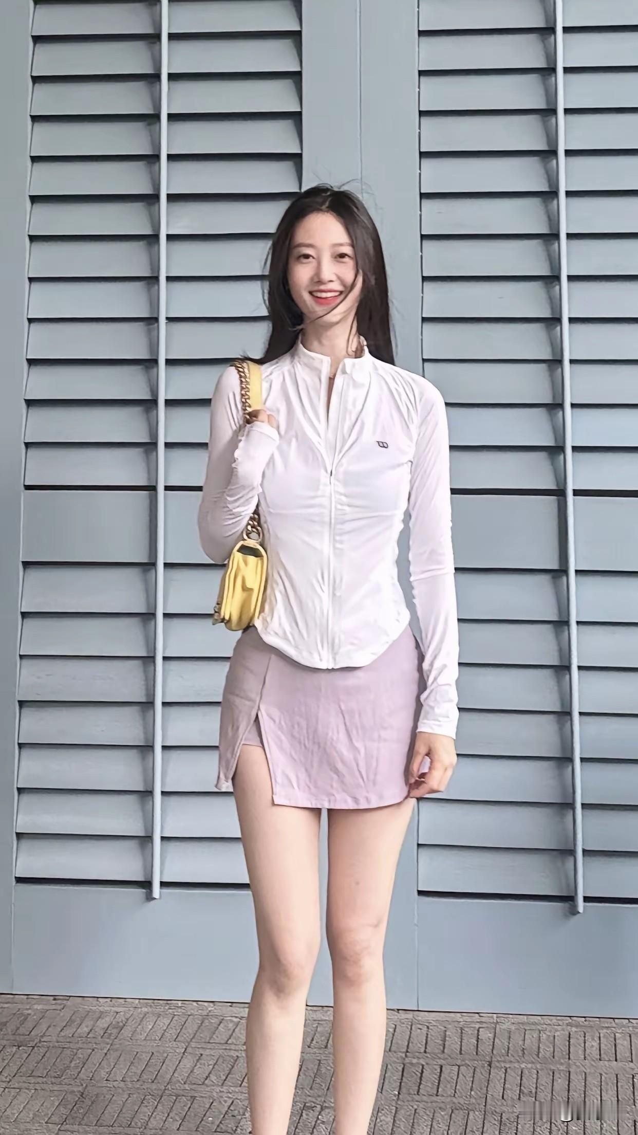 人这一辈子，什么最值钱微笑😊