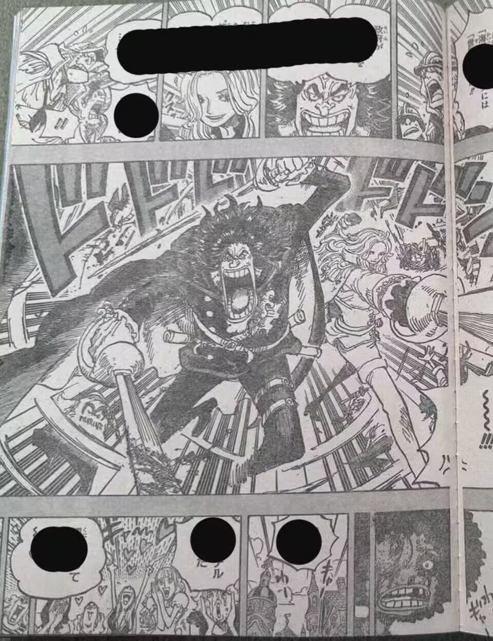 海贼王1184话情报图：当时的王子鲁汶和护卫战团团长坎德尔救了布鲁克。并收留了他