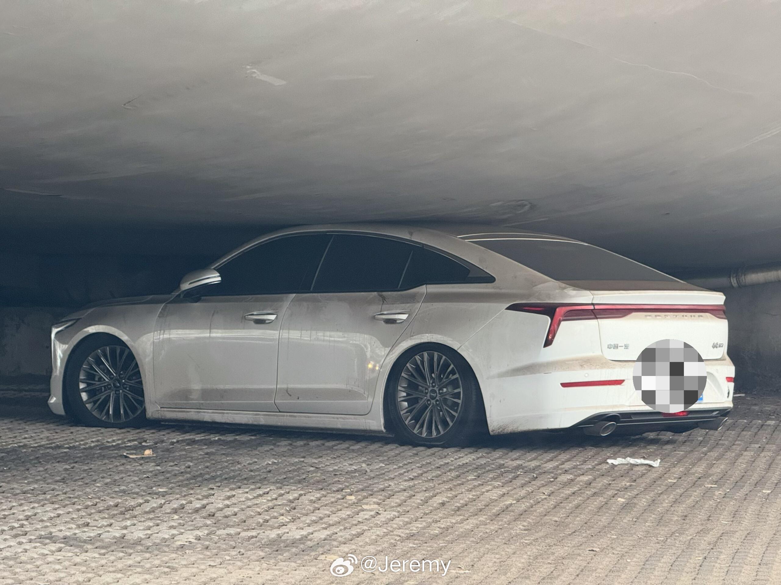 当你压力大的时候，不妨看看这台车。奔腾B70