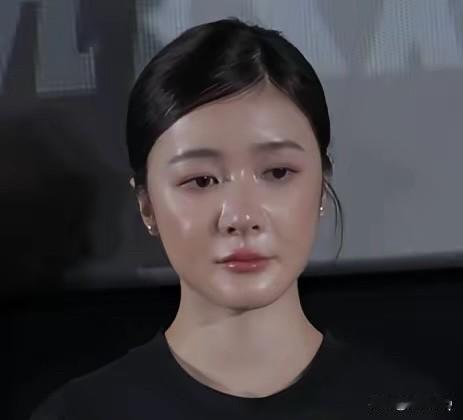 徐娇这脸上都在发油泛光，这就是传说中的韩式水光肌吗，这真的好看吗……