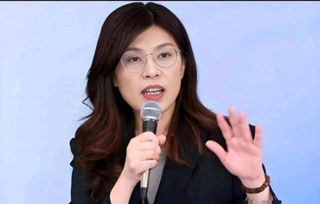 郑丽文再谈两岸，一句话戳破了一个现实：真正危险的，从来不是谈，而是不谈。8月1
