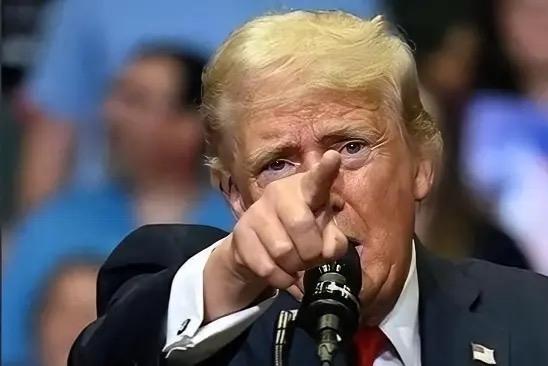 中国为什么要和美国硬刚?当2026年巴黎经贸谈判桌上，中国代表以“你试试”回