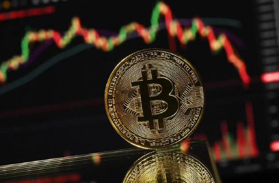 比特币期货结构出现反转迹象: 或为逼空行情埋下伏笔