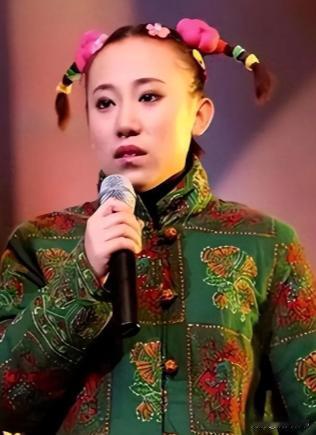 丫蛋有三个孩子，大儿子王天琦是她与前夫王金龙所生，于2011年出生，离婚后，王天