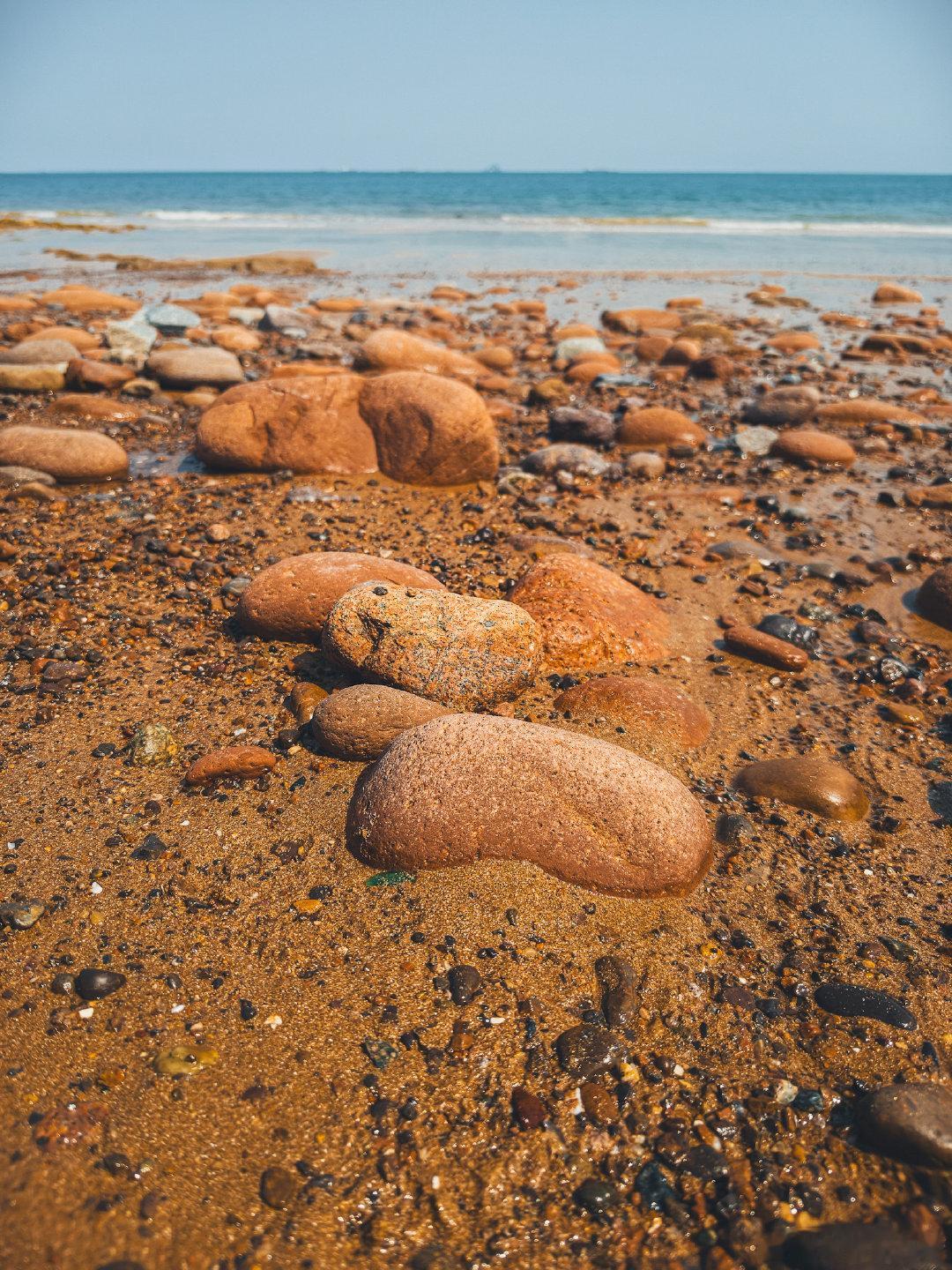 IQOO｜卵石海滩​