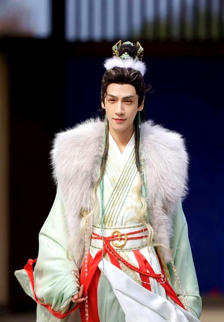 《水龙吟》被云合“打低分”？别的平台都爆成顶流，它却像没联网。网友翻出旧