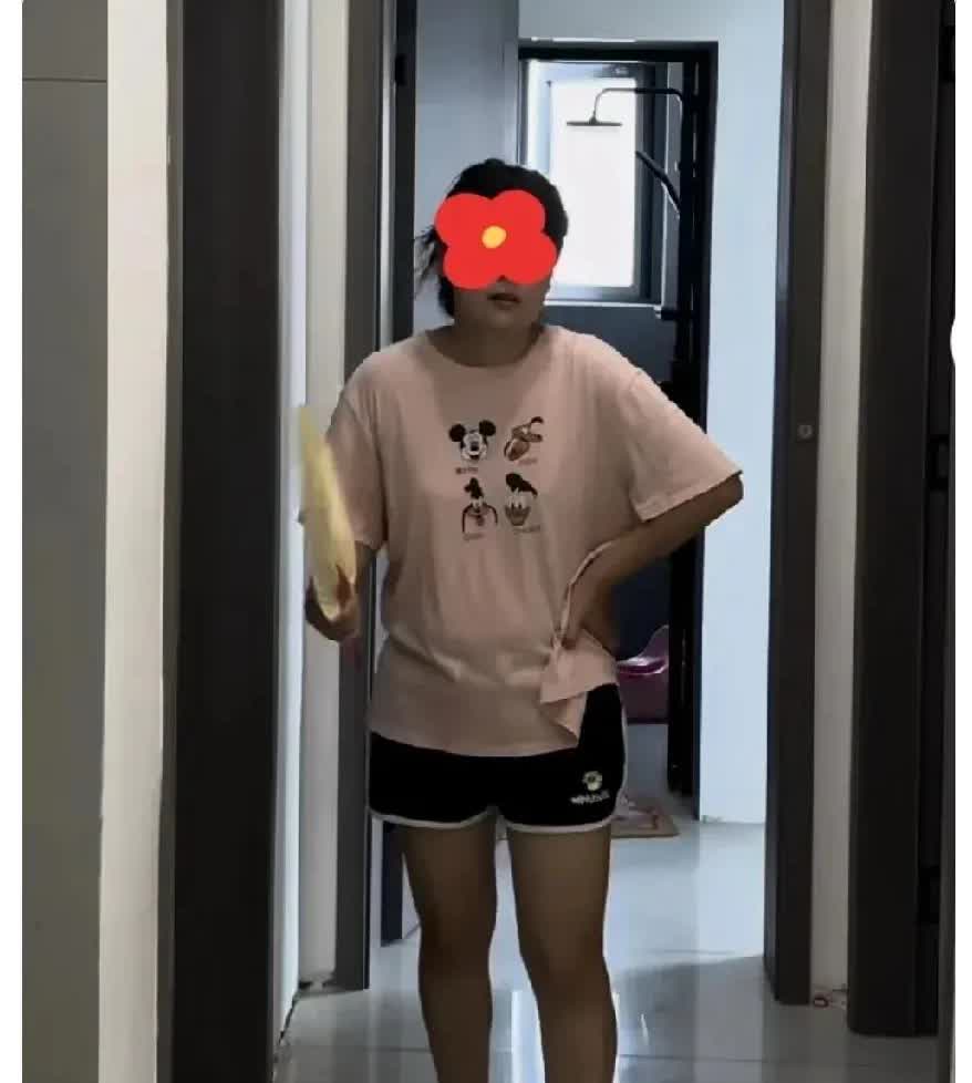 河南有个女子回娘家，花288买了肉和排骨，想着能吃顿热乎的家常饭。想着和