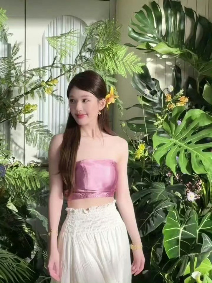 赵露思重回女星代言数量第一这就是硬实力！赵露思重回女星代言数量第一，不靠虚的，实